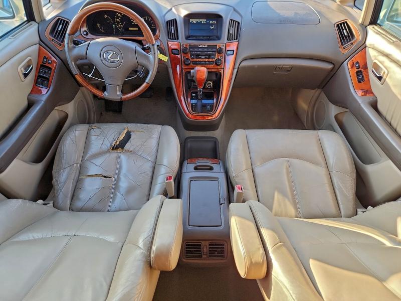 Photo 8 from auction – 2002 LEXUS RX 300 with VIN JTJGF10U420132037