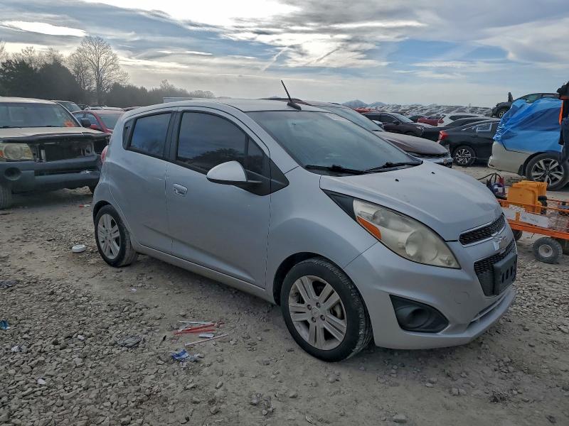 Photo 4 from auction – 2014 CHEVROLET SPARK 1LT with VIN KL8CD6S99EC589726