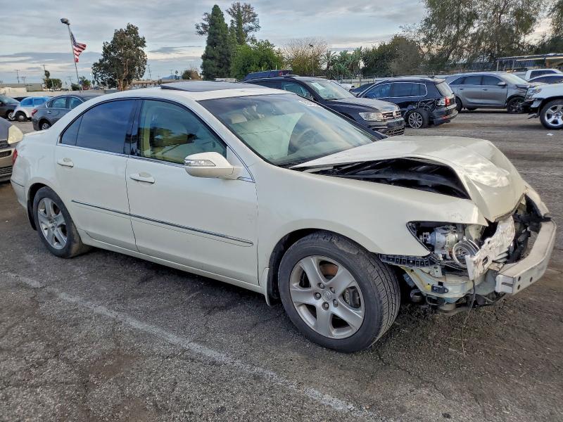 Zdjęcie 4 z aukcji – 2008 ACURA RL z VIN JH4KB16638C004945