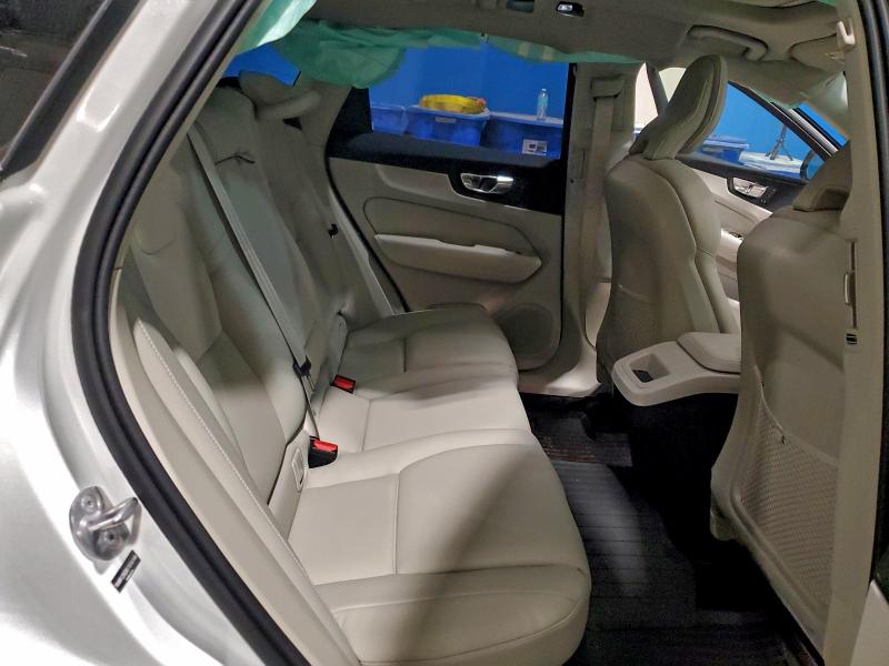 Photo 11 from auction – 2025 VOLVO XC60 PLUS with VIN YV4M12RC0S1016149