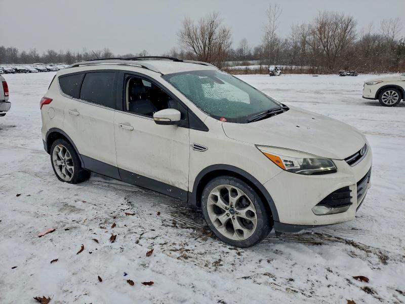 Zdjęcie 4 z aukcji – 2014 FORD ESCAPE TIT z VIN 1FMCU9J93EUD30150