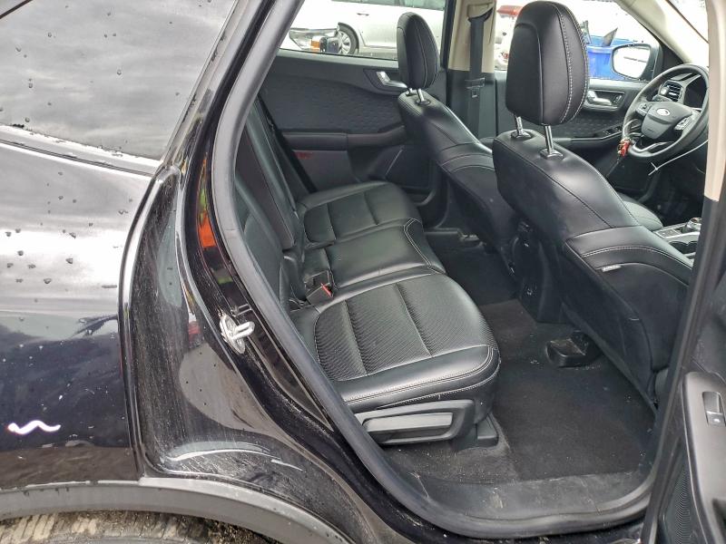Photo 11 from auction – 2020 FORD ESCAPE with VIN 1FMCU9BZ4LUC27878