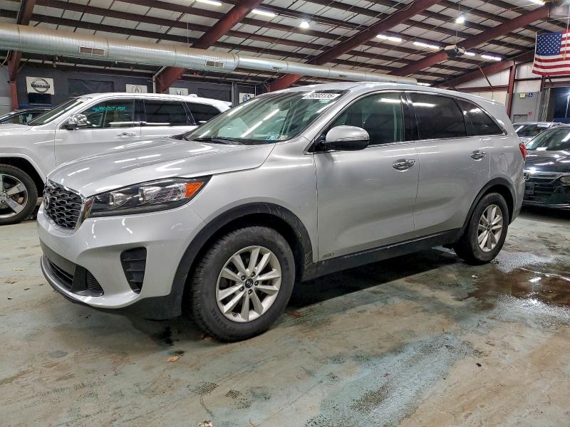 KIA SORENTO 2019 with VIN 5XYPGDA35KG466322 - Photo from auction