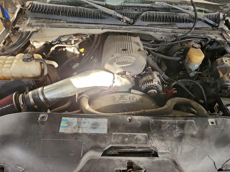 Photo 11 from auction – 2002 CHEVROLET SILVERADO with VIN 2GCEC19T221359065