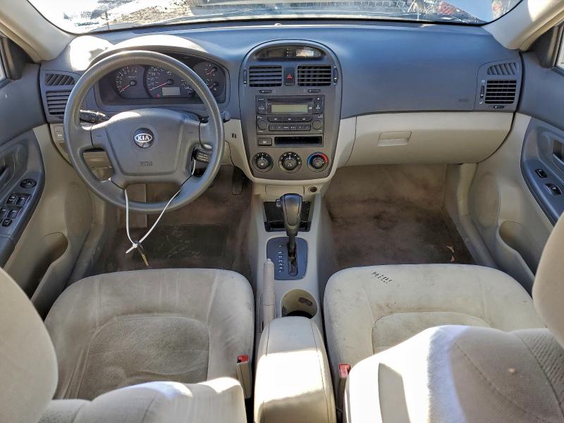 Zdjęcie 8 z aukcji – 2005 KIA SPECTRA z VIN KNAFE121855122975