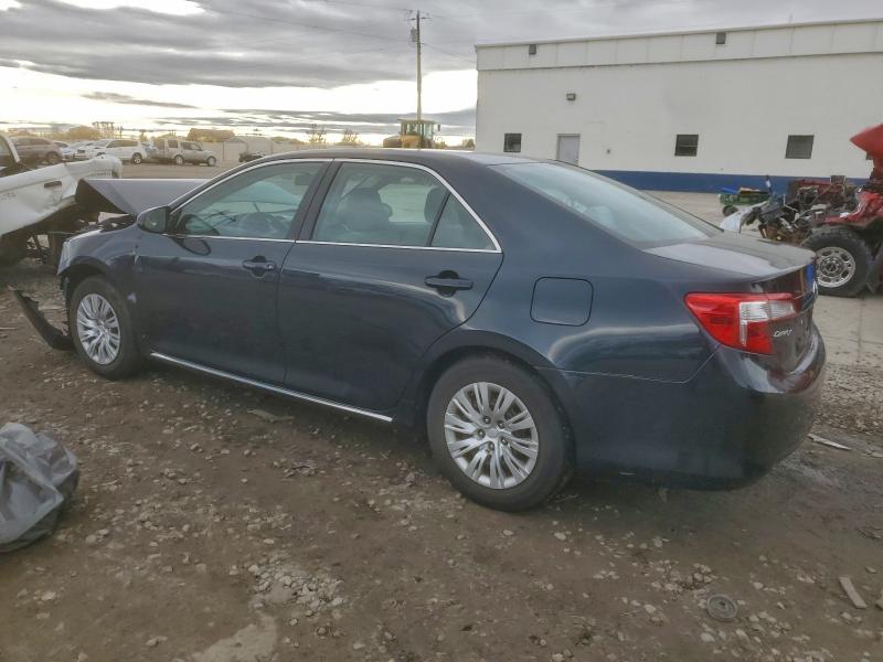 Photo 2 from auction – 2014 TOYOTA CAMRY with VIN 4T4BF1FK2ER444696