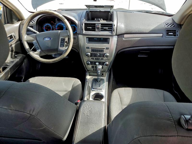 Photo 8 from auction – 2011 FORD FUSION SE with VIN 3FAHP0HA8BR213962