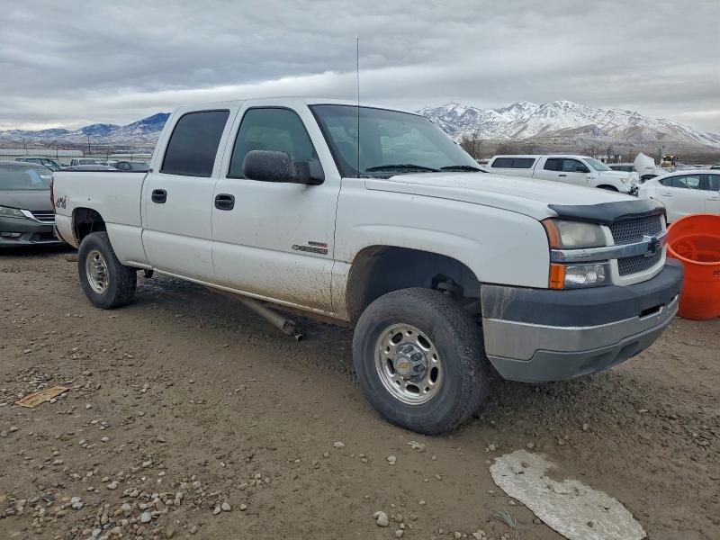 Photo 4 from auction – 2004 CHEVROLET SILVERADO with VIN 1GCHK232X4F258292