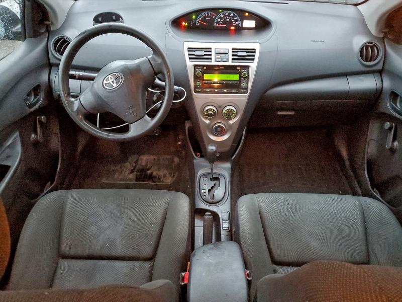 Photo 8 from auction – 2010 TOYOTA YARIS with VIN JTDBT4K36A4066657