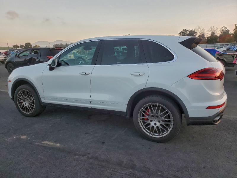 Photo 2 from auction – 2015 PORSCHE CAYENNE TU with VIN WP1AC2A2XFLA80467