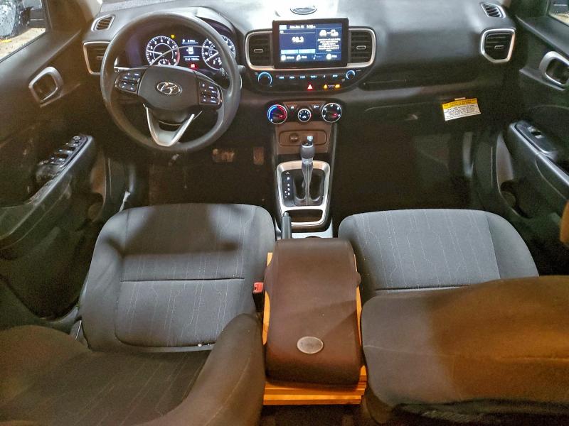 Photo 8 from auction – 2020 HYUNDAI VENUE SE with VIN KMHRB8A32LU044986