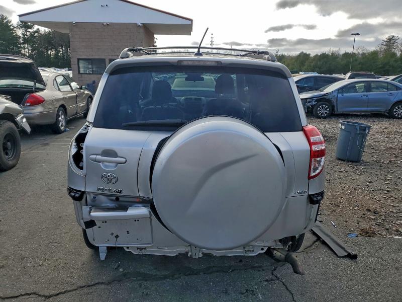 Photo 6 from auction – 2012 TOYOTA RAV4 with VIN 2T3BF4DV5CW267445