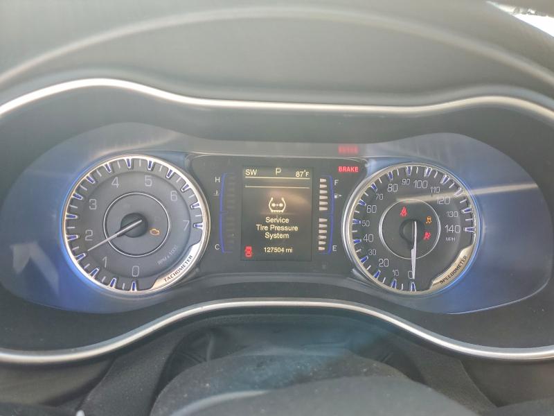 Photo 9 from auction – 2016 CHRYSLER 200 LIMITE with VIN 1C3CCCAB4GN165427
