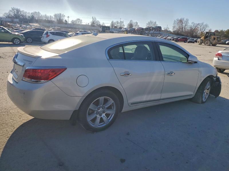 Photo 3 from auction – 2011 BUICK LACROSSE C with VIN 1G4GC5EC3BF302237