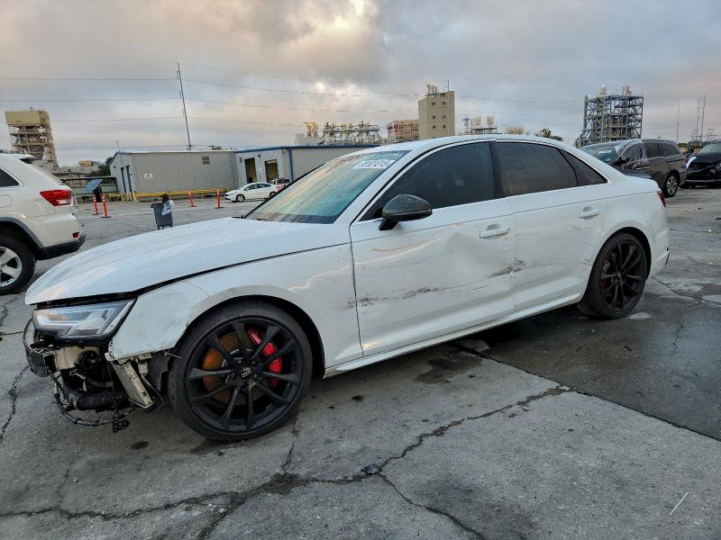 AUDI S4 PRESTIG 2018 with VIN WAUC4AF43JA233817 - Photo from auction