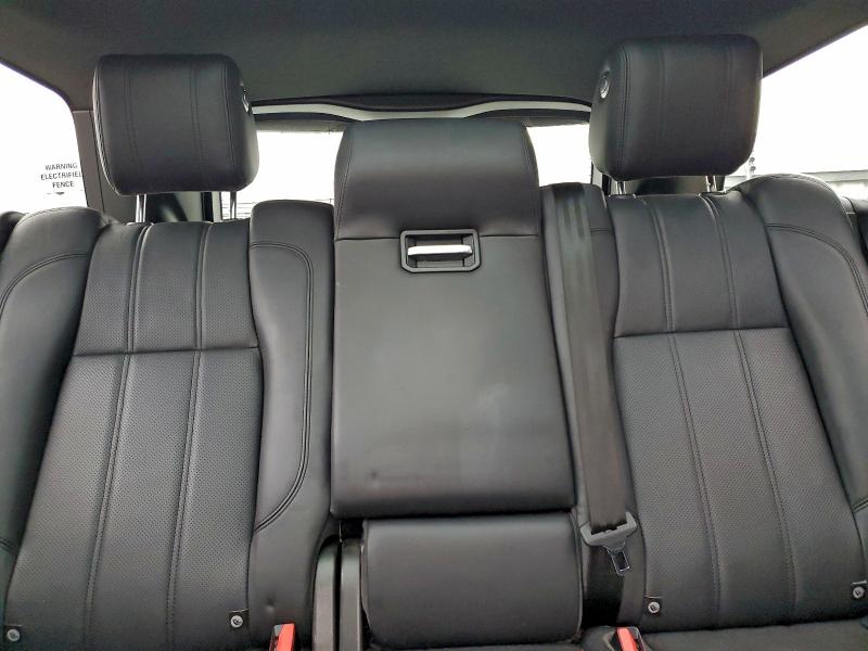 Photo 10 from auction – 2017 LAND ROVER RANGE ROVE with VIN SALGS2FE3HA338384