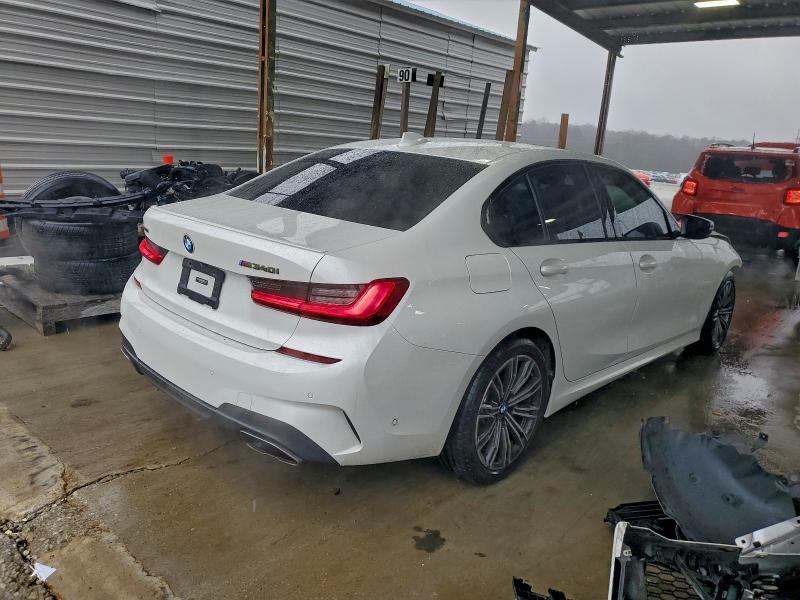 Photo 3 from auction – 2021 BMW M340XI with VIN 3MW5U9J09M8B61873