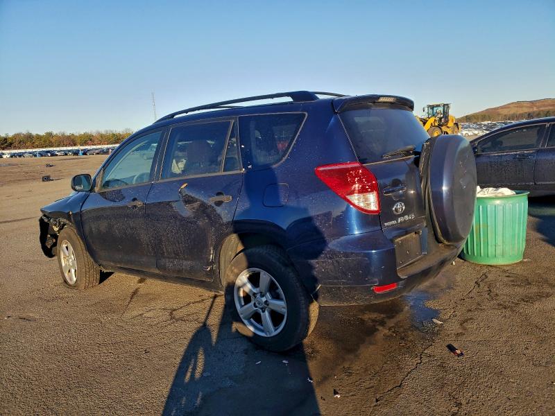 Photo 2 from auction – 2007 TOYOTA RAV4 with VIN JTMBK35V475017180