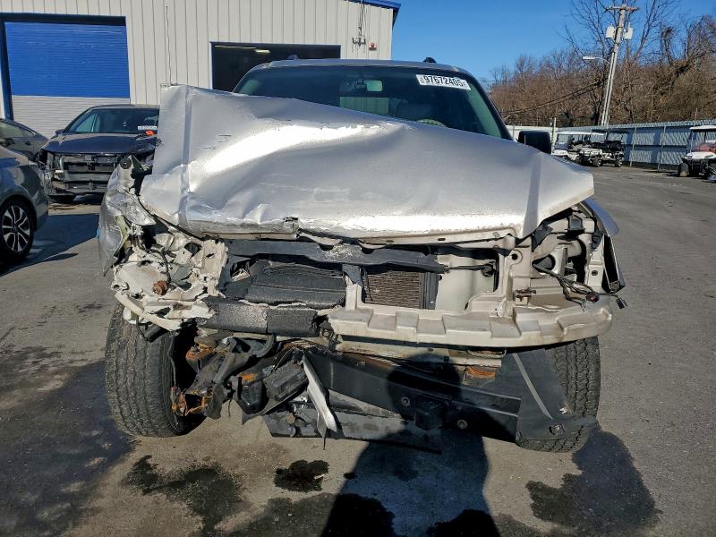 Photo 5 from auction – 2006 FORD EXPLORER X with VIN 1FMEU73E86UA81739