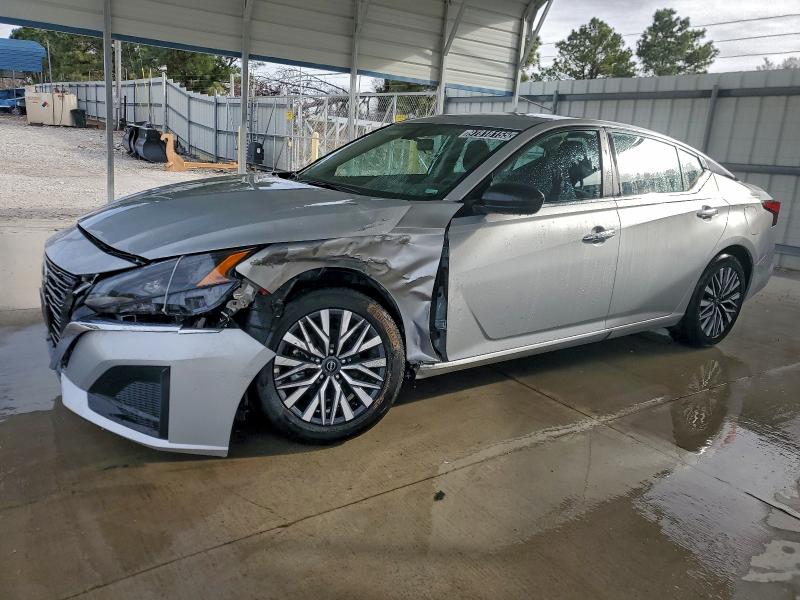 NISSAN ALTIMA SV 2025 with VIN 1N4BL4DV1SN387358 - Photo from auction