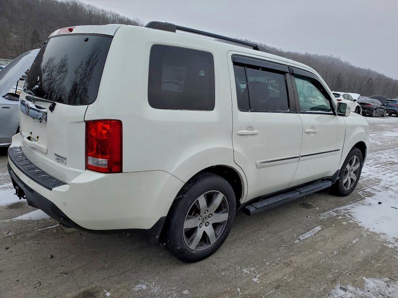 Photo 3 from auction – 2012 HONDA PILOT TOUR with VIN 5FNYF4H97CB030890