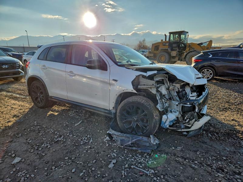 Photo 4 from auction – 2018 MITSUBISHI OUTLANDER with VIN JA4AR3AU9JZ023331