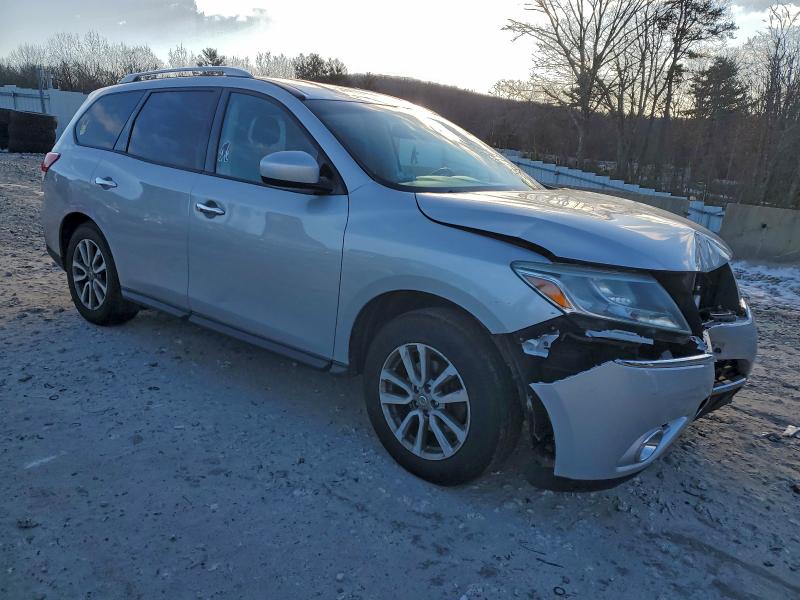 Zdjęcie 4 z aukcji – 2015 NISSAN PATHFINDER z VIN 5N1AR2MN8FC602207