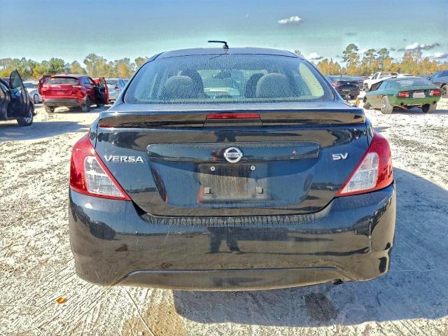 Photo 6 from auction – 2017 NISSAN VERSA S with VIN 3N1CN7AP2HL841015