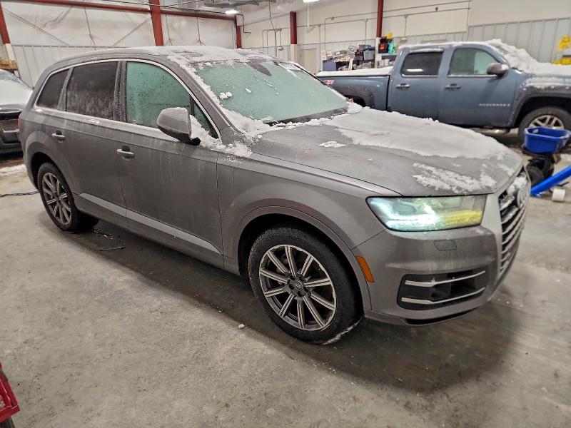 Photo 4 from auction – 2018 AUDI Q7 PREMIUM with VIN WA1LAAF78JD017332