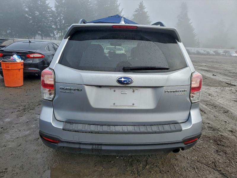 Photo 6 from auction – 2017 SUBARU FORESTER 2 with VIN JF2SJAJCXHH511833