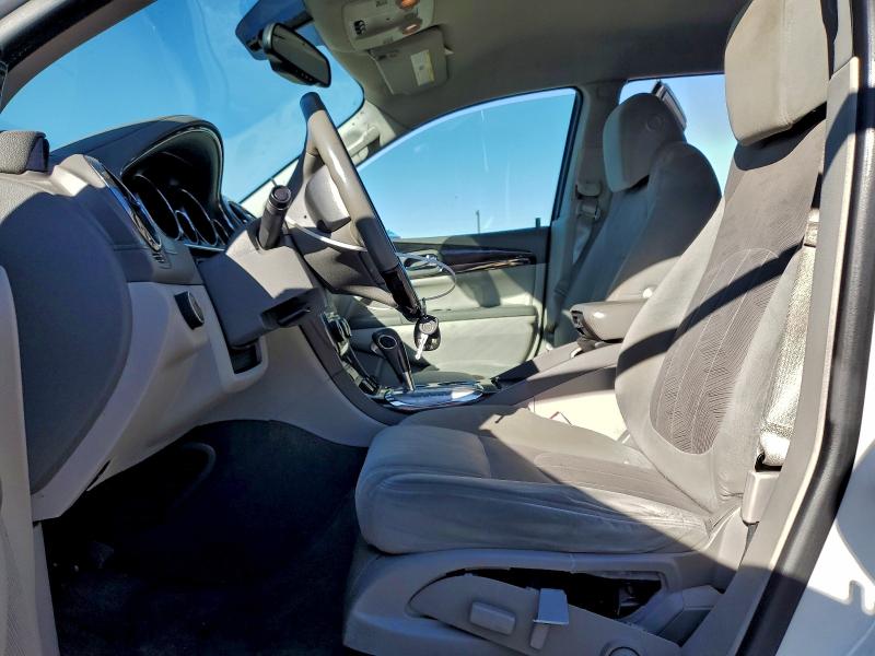 Photo 7 from auction – 2015 BUICK ENCLAVE with VIN 5GAKRAKDXFJ180404