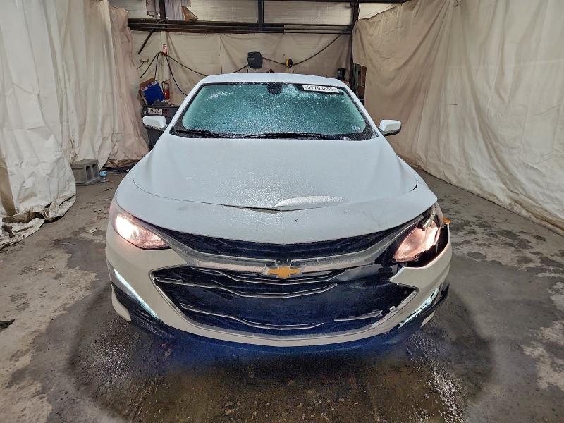 Photo 5 from auction – 2021 CHEVROLET MALIBU LT with VIN 1G1ZD5ST4MF066093