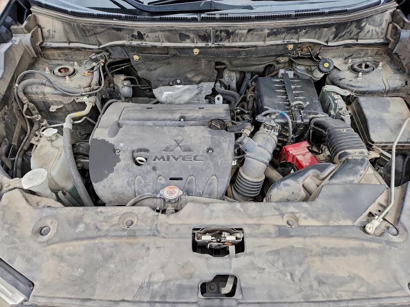 Photo 12 from auction – 2016 MITSUBISHI OUTLANDER with VIN JA4AP3AU6GZ063574