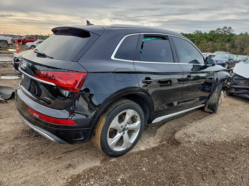 Photo 3 from auction – 2021 AUDI Q5 PREMIUM with VIN WA1BAAFYXM2006823