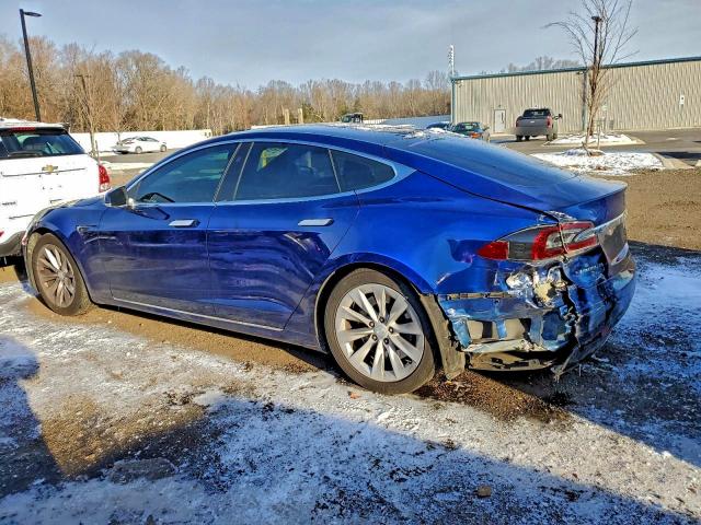 Photo 2 from auction – 2017 TESLA MODEL S with VIN 5YJSA1E11HF223335