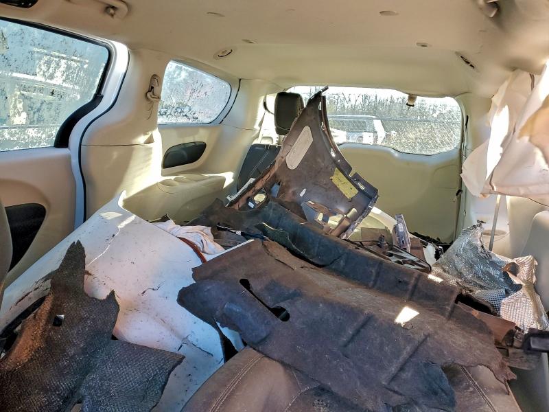 Photo 11 from auction – 2024 CHRYSLER PACIFICA H with VIN 2C4RC1S79RR111731
