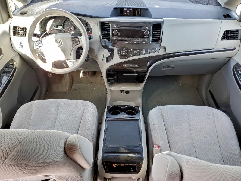 Photo 8 from auction – 2014 TOYOTA SIENNA LE with VIN 5TDKK3DC1ES515134
