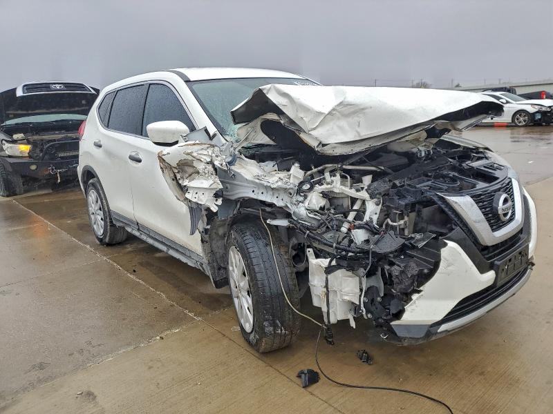 Photo 4 from auction – 2017 NISSAN ROGUE S with VIN JN8AT2MT5HW141297