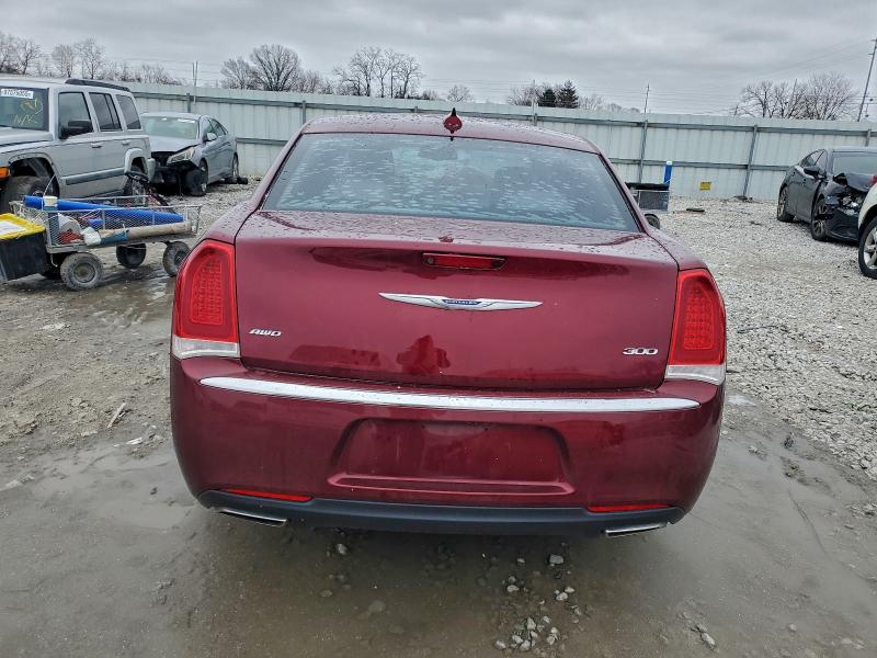 Photo 6 from auction – 2018 CHRYSLER 300 TOURIN with VIN 2C3CCARG6JH332066