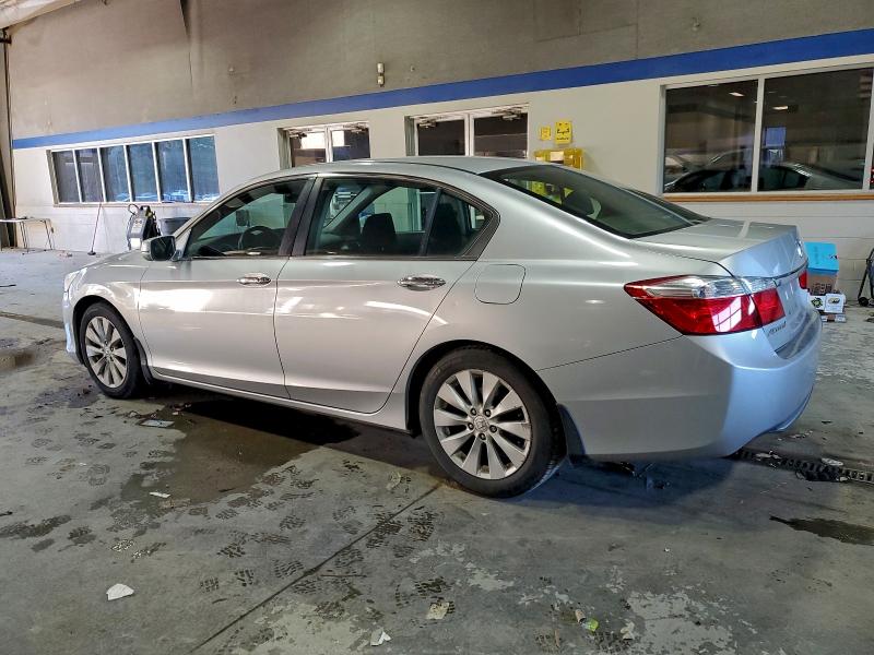 Photo 2 from auction – 2013 HONDA ACCORD EX with VIN 1HGCR2F78DA028987
