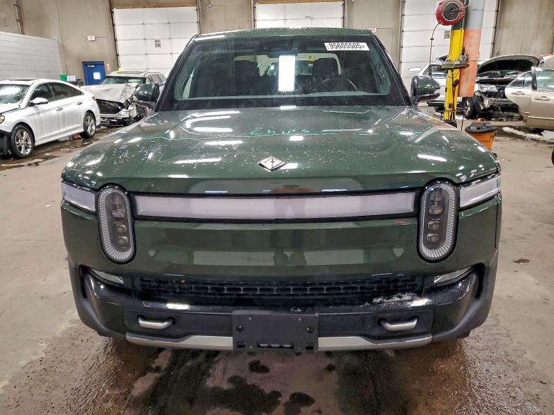 Photo 5 from auction – 2022 RIVIAN R1T LAUNCH with VIN 7FCTGAALXNN002608