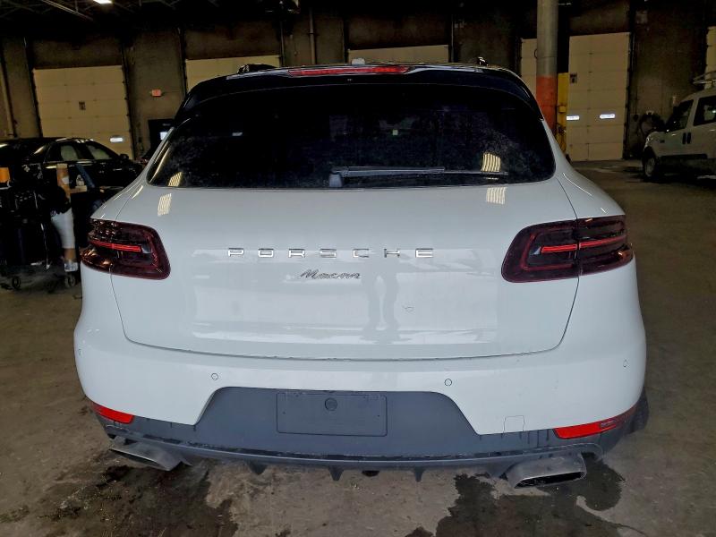 Photo 6 from auction – 2018 PORSCHE MACAN with VIN WP1AA2A54JLB10832