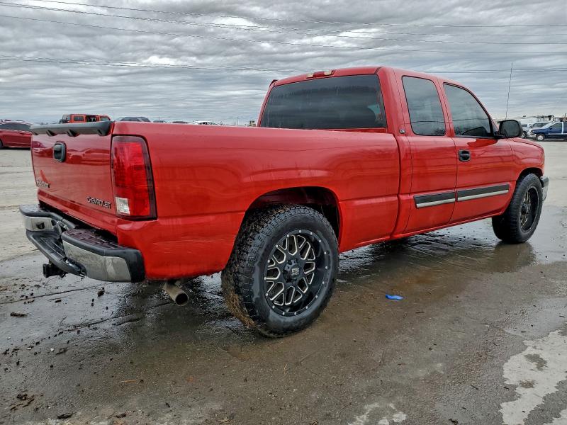 Photo 3 from auction – 2004 CHEVROLET SILVERADO with VIN 2GCEC19V841201477
