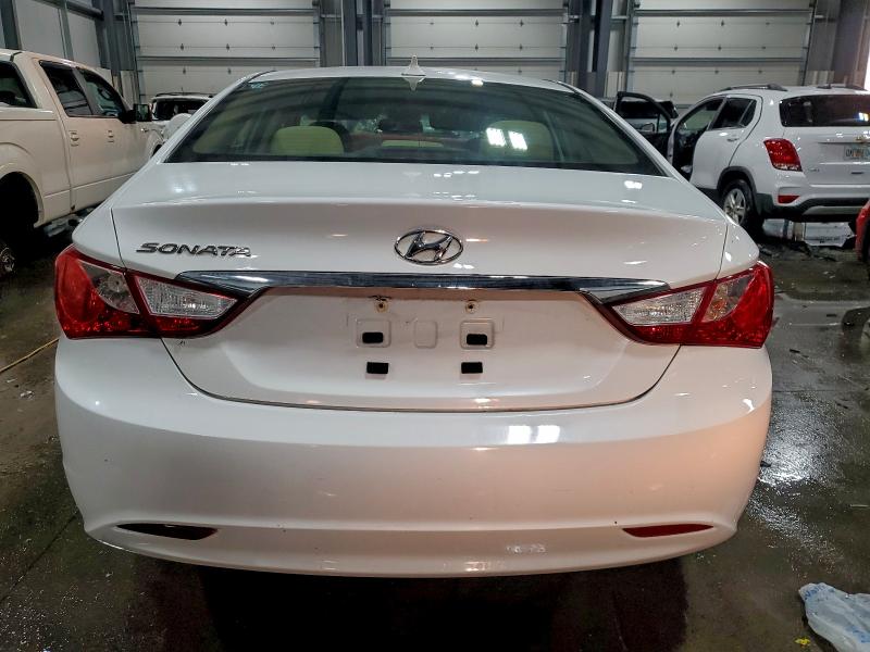 Photo 6 from auction – 2012 HYUNDAI SONATA GLS with VIN 5NPEB4AC2CH402044