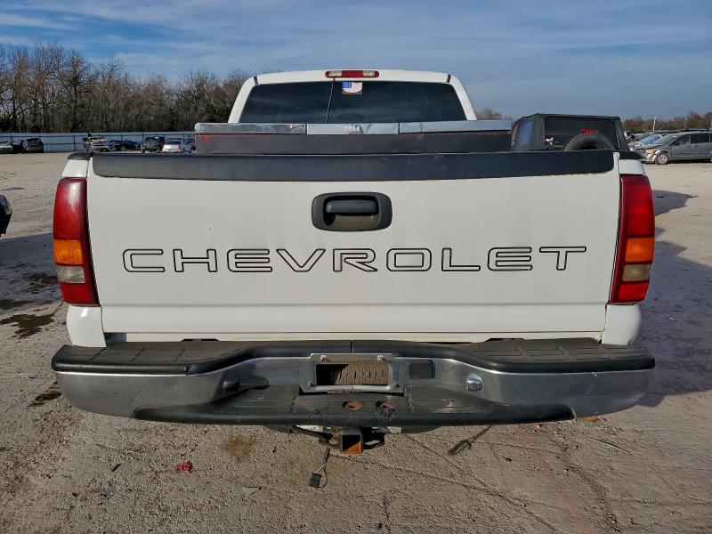 Photo 6 from auction – 2002 CHEVROLET SILVERADO with VIN 2GCEC19V321188232