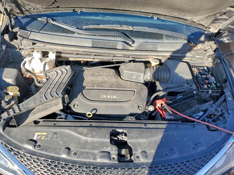 Photo 12 from auction – 2017 CHRYSLER PACIFICA T with VIN 2C4RC1EG7HR514892