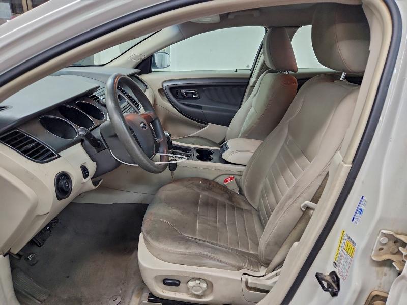 Photo 7 from auction – 2010 FORD TAURUS LIM with VIN 1FAHP2DW7AG139033