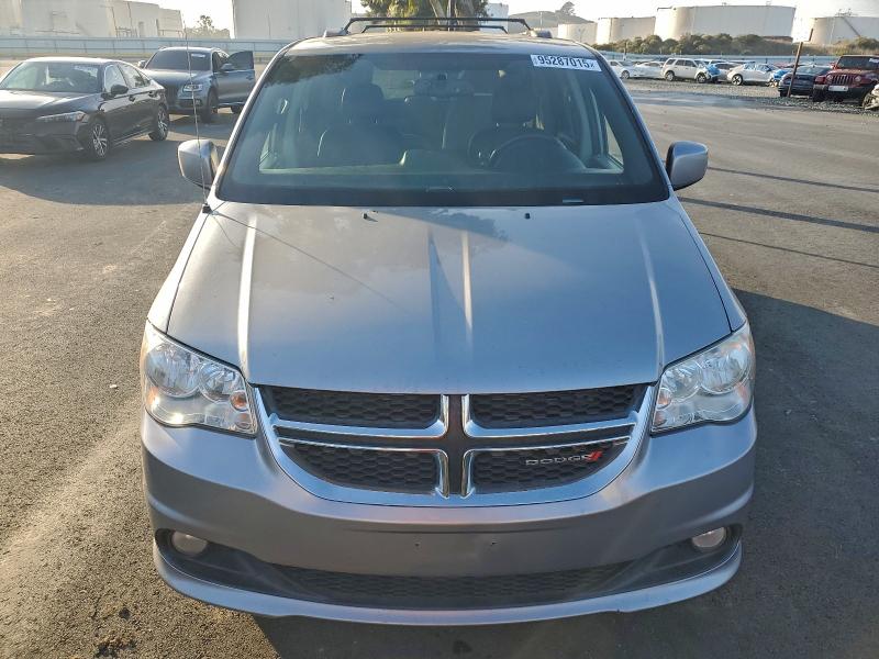Photo 5 from auction – 2017 DODGE GRAND CARA with VIN 2C4RDGCG6HR817990