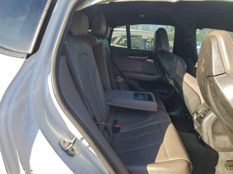Photo 11 from auction – 2020 BMW X4 M COMPE with VIN 5YMUJ0C07L9B72241