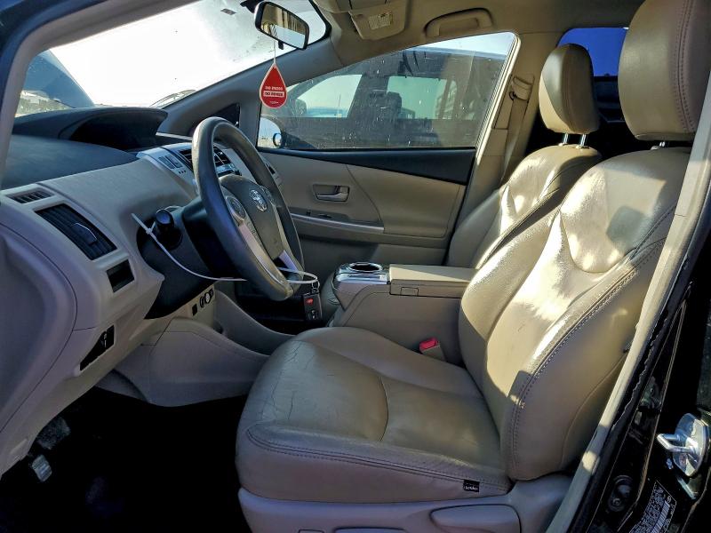 Photo 7 from auction – 2012 TOYOTA PRIUS V with VIN JTDZN3EU4C3020082